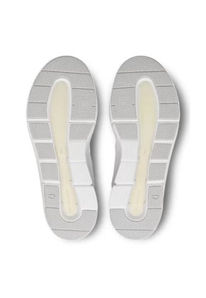 Tenis On The Roger Advantage Mujer 48.98342 Blanco