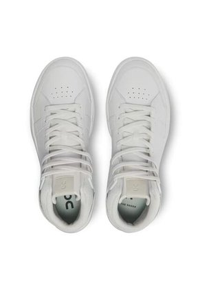 Zapatillas THE ROGER Clubhouse Mid On Running Mujer All White