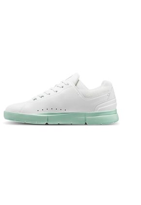 Zapatillas The Roger Advantage White Creek On Running 4898338