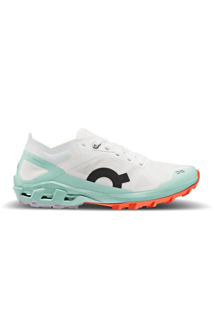 Tenis On Cloudventure Peak Mujer 3WD10800864-5 Blanco