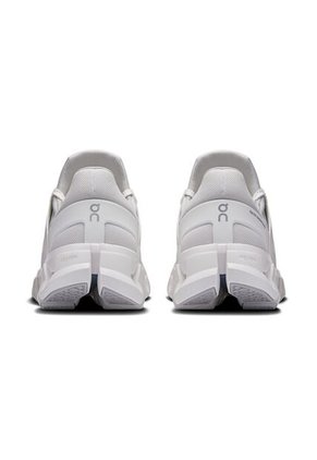 Tenis On Para Mujer Cloudswift 4 Ad 3WF10451200-7.5 Blanco