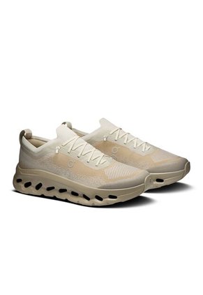 Tenis On De Mujer Cloudtilt Moon X Zendaya Y Law Roach 3WF30425274-8 Dorado