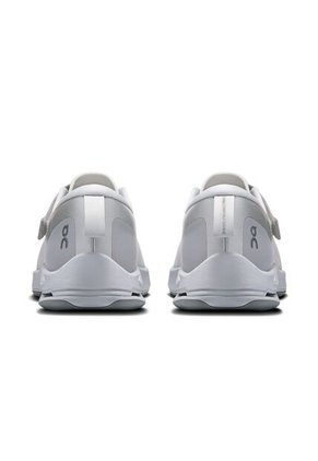Tenis On De Mujer Cloudnova Moon X Zendaya Y Law Roach 3WG10743290-7 Gris