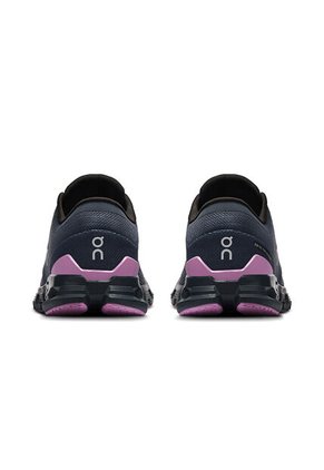 Tenis On Cloud X 4 Mujer-Negro