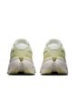 Tenis On De Hombre Cloudrunner 3 3MG10074751-11 Amarillo de ON RUNNING