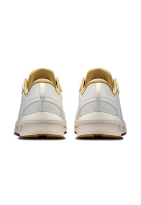 Tenis On De Hombre Cloudzone Moon X Zendaya Y Law Roach 3MF30845510-9.5 Blanco