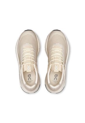 Tenis On De Mujer Cloudnova Form 2 Tt 3WF10552940-7.5 Beige