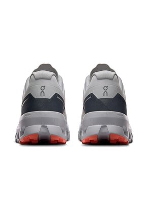 Tenis On Cloudvista 2 Hombre-Gris