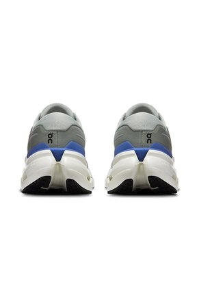 Tenis On Cloudrunner 3 Hombre-Gris