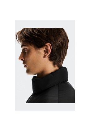 Chaleco On Allday Puffer Hombre 1MF30360553 Negro