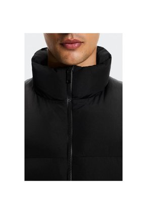 Chaleco On Allday Puffer Hombre 1MF30360553 Negro