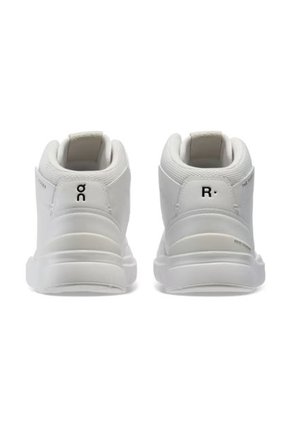 Zapatillas THE ROGER Clubhouse Mid On Running Mujer All White