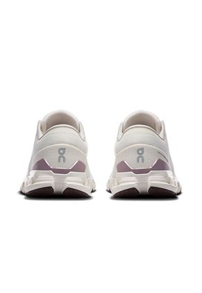 Tenis On De Mujer Cloud X 4 3WE30074740-8.5 Blanco