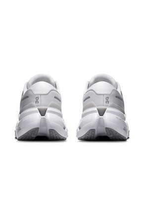 Tenis On Cloudrunner 3 Mujer-Gris