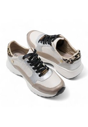 TENIS BEIGE OPPOSITE EVOLET