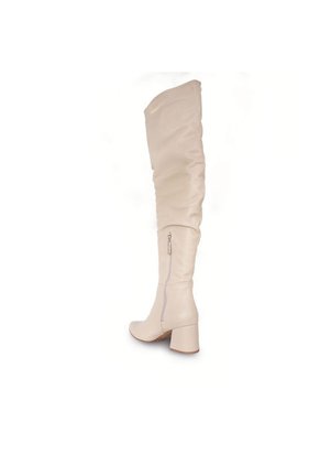 BOTA BEIGE OPPOSITE ROSANA