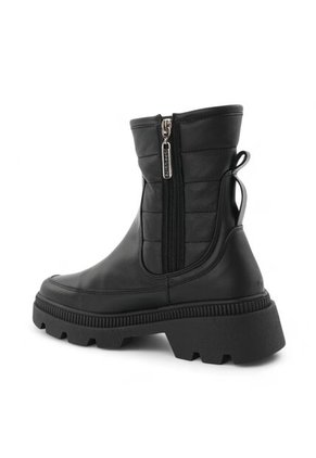 BOTIN NEGRO OPPOSITE ZINA