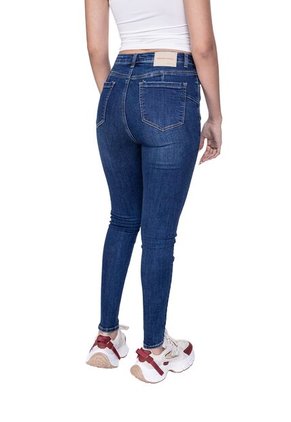 Jean Mujer Dreamer 5269 Azul Claro Origen
