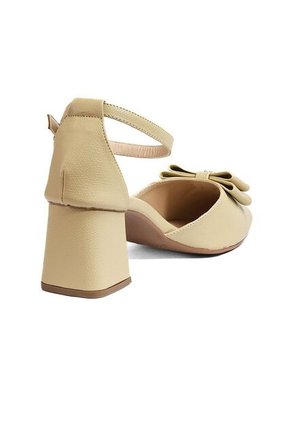 Tacón Casual Para Mujer Beige Origen Salmma