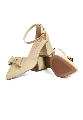 Tacón Casual Para Mujer Beige Origen Salmma