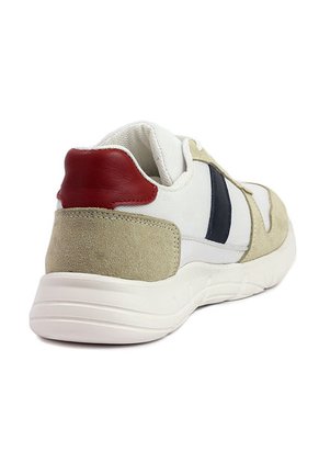 Tenis Cuero Hombre Beige Origen I001