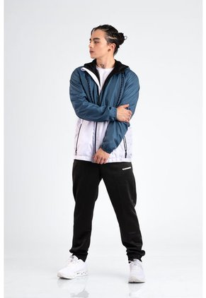 Chaqueta Rompevientos Forrada Hombre Azul X Blanco JH01