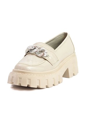 Mocasines Charol Mujer Beige Origen Ana