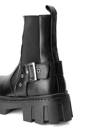 Botines Negros Chelsea De Caña Alta Para Mujer ORIGEN Valentina
