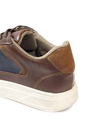 Tenis Blancos En Cuero Para Hombre ORIGEN Dante