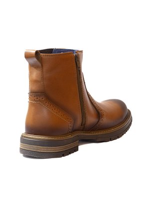 Botas Coñac Con Cordones En Cuero Para Hombre ORIGEN Aurelio