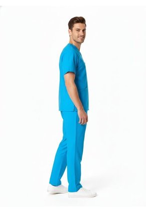 Uniforme Antifluido LS Azul Claro Hombre Origen