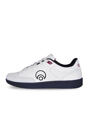 ZAPATILLAS HOMBRE OSIRIS BEIGE CUST