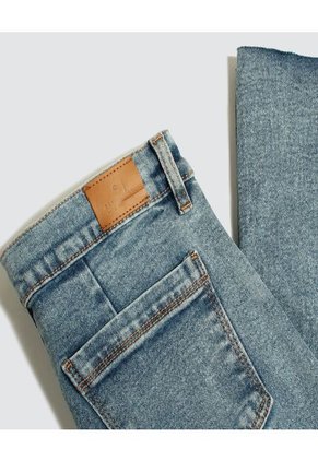 Jean Para Niña Culotte Color Azul  Marca Ostu #90160080