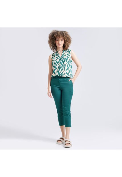 Pantalon Para Mujer Capri Color Verde  Marca Ostu #40070460