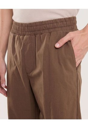Bermuda Básica Con Bolsillos Para Hombre Café Ostu