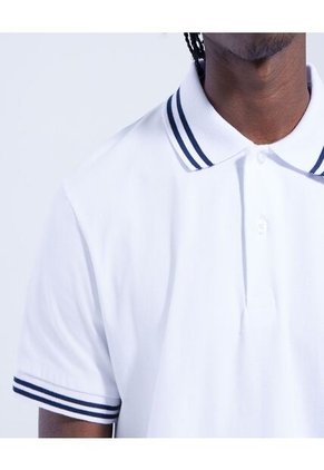 Polo Para Hombre Cuello Tejido Sin Bolsillo Color Blanco Marca Ostu #60110533