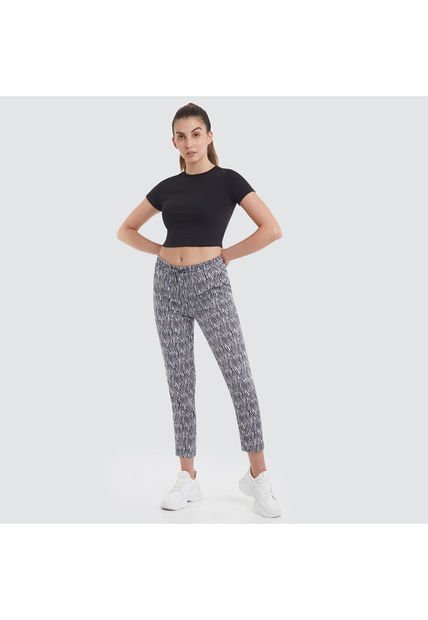 Crop Top Para Mujer Manga Corta Color Negro Marca Ostu #40091497