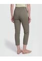 Pantalón Basico Capri  Para Mujer Verde Ostu de Ostu