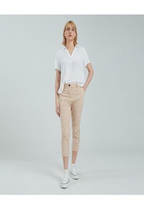 Pantalon Para Mujer Capri Color Café Oscuro Marca Ostu #40070526