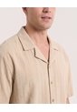 Camisa Resort De Manga Corta  Para Hombre Arena Ostu de Ostu