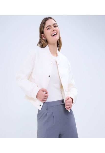 Chaqueta Para Mujer Bomber Color Beige Marca Ostu #40080221