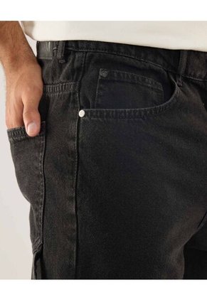 Bermuda Para Hombre Regular Largo Color Negro Marca Ostu #60100483