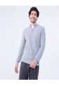 Saco Para Hombre Cuello Alto O Cuello Tortuga Color Gris  Marca Ostu #60330037 de Ostu