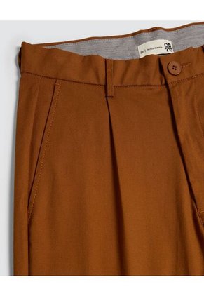 Pantalon Para Hombre Color Café Marca Ostu #60070379