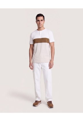 Camiseta Henley Con Corte Frontal  Para Hombre Crema Ostu