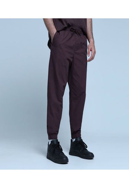 Pantalon Para Hombre Jogger Color Café  Marca Ostu #60070339