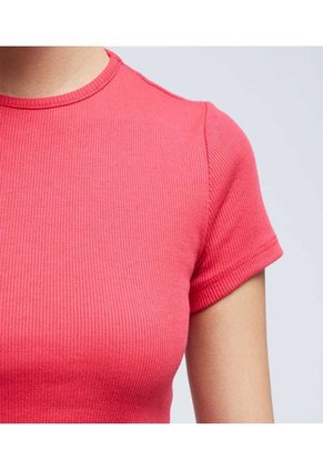 Camiseta Para Mujer Ostu Color Rojo Material 64% Poliester 34% Algodon 2% Elastano