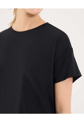 Camiseta Para Mujer Manga Corta Cuello Redondo Color Negro Marca Ostu #40092643