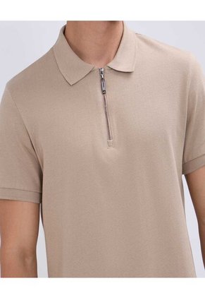 Polo Para Hombre Cuello Tejido Sin Bolsillo Color Café Claro Marca Ostu #60110698