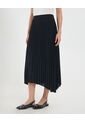 Falda Para Mujer Medio Color Negro Marca Ostu #40140167 de Ostu